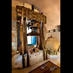Arapakis Historic Castle 4* Pyrgos Dirou