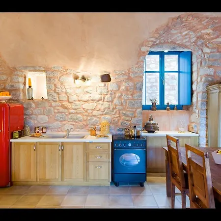 Arapakis Historic Castle