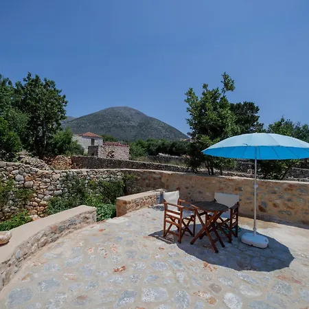 Arapakis Historic Castle 4*
