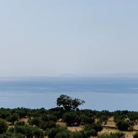 Arapakis Historic Castle Hotel apartamentowy