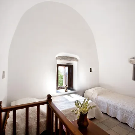Arapakis Historic Castle Апарт-отель 4*