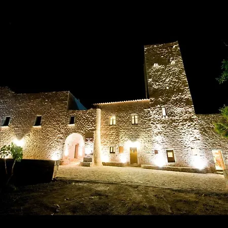 Arapakis Historic Castle Aparthotel 4*