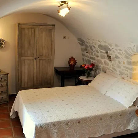 Arapakis Historic Castle