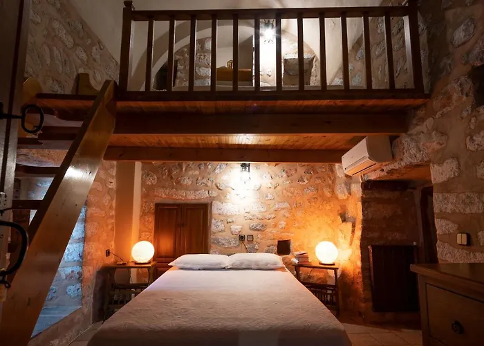 Aparthotel Arapakis Historic Castle Pírgos Dhiroú