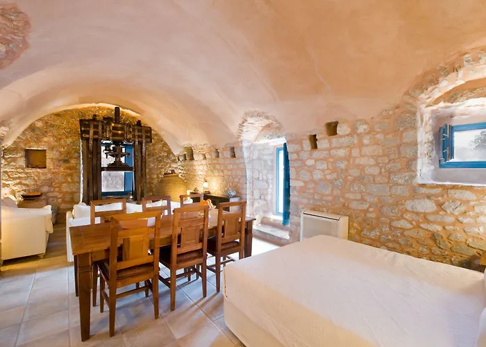 Arapakis Historic Castle Appart hôtel Pírgos Dhiroú