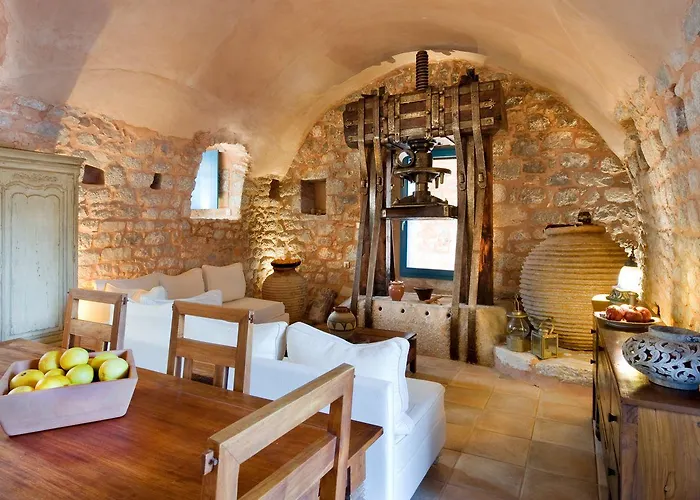 Arapakis Historic Castle