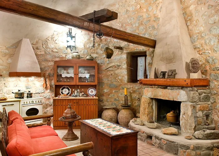 Appart hôtel Arapakis Historic Castle